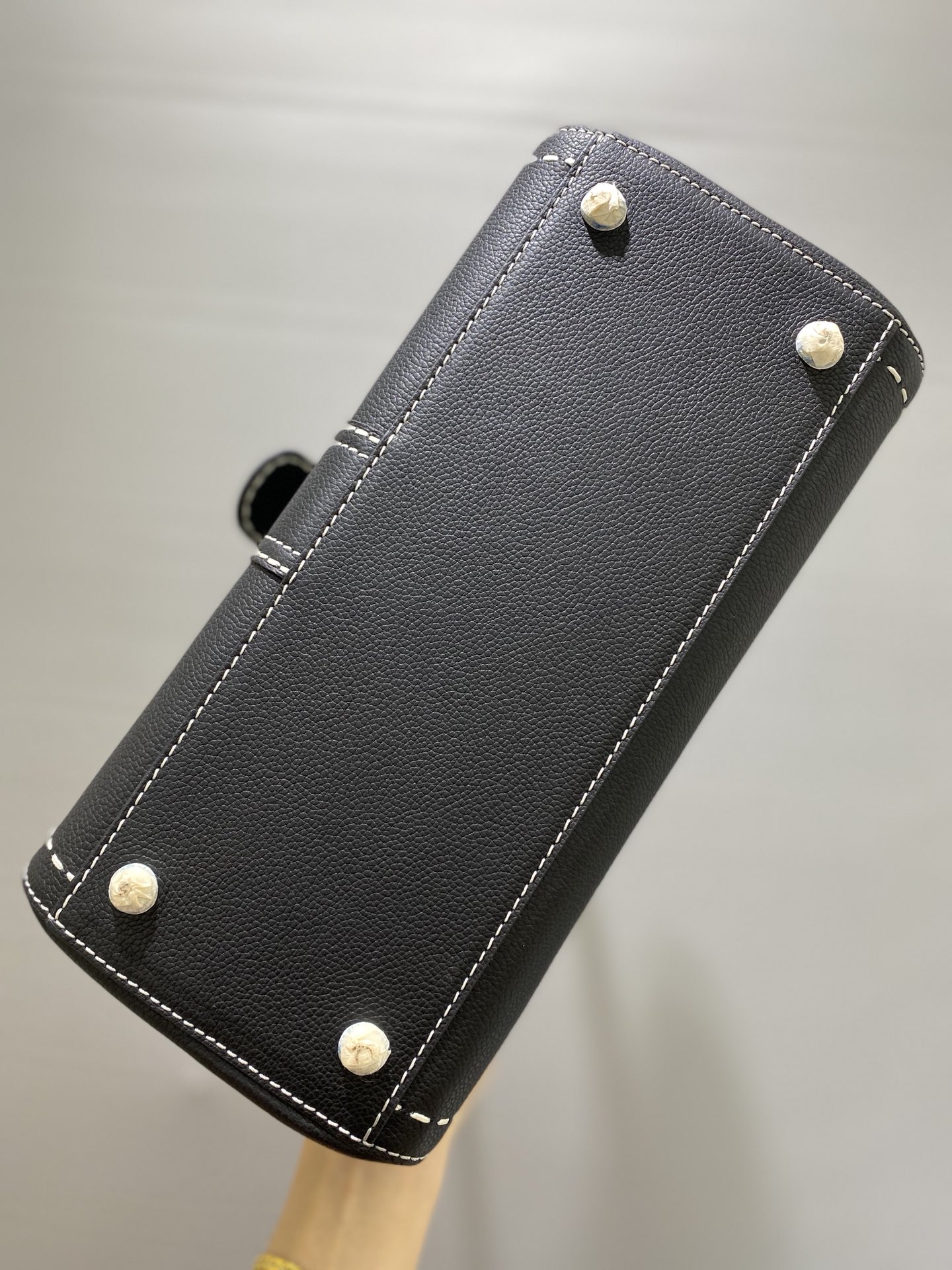 델보 브리앙 박스백 미듐